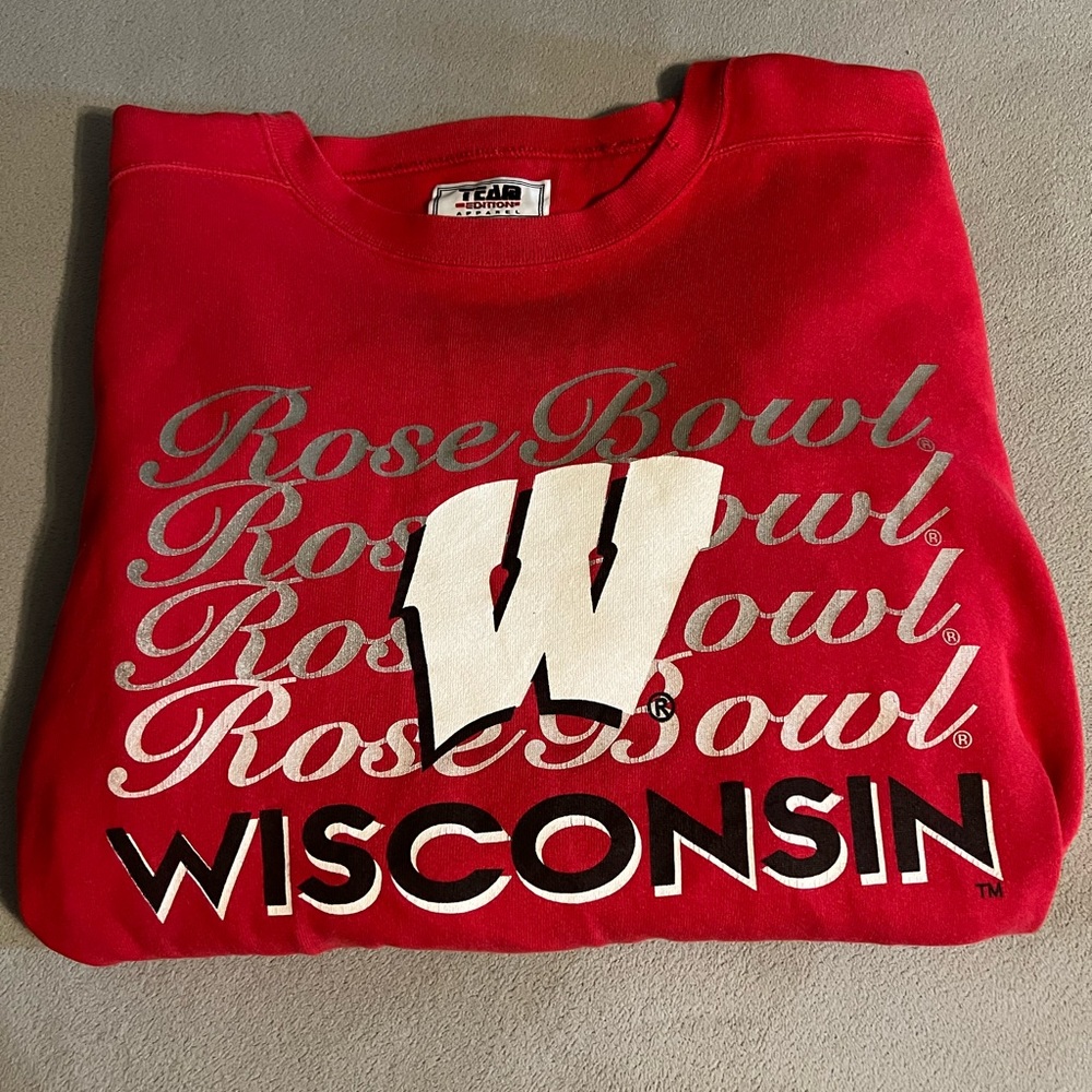 Vintage Wisconsin Rose Bowl Sweatshirt